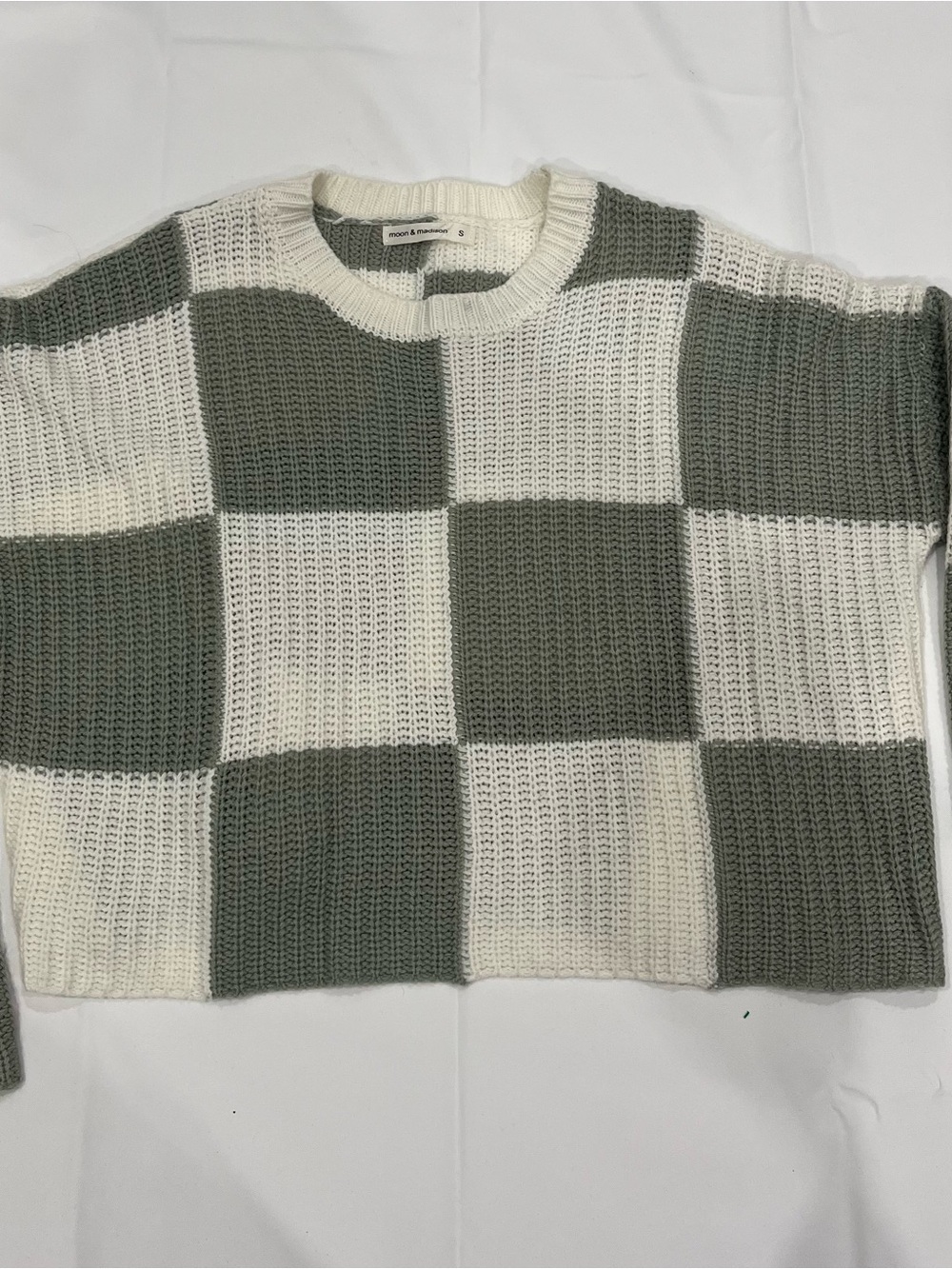 Moon and Madison green and white checkered cropped sweater